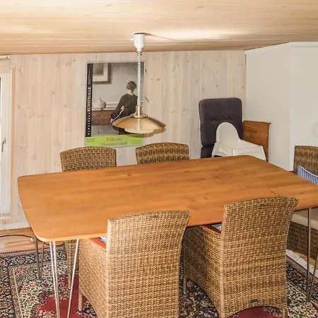 Three-bedroom In Saby Nyaraló *