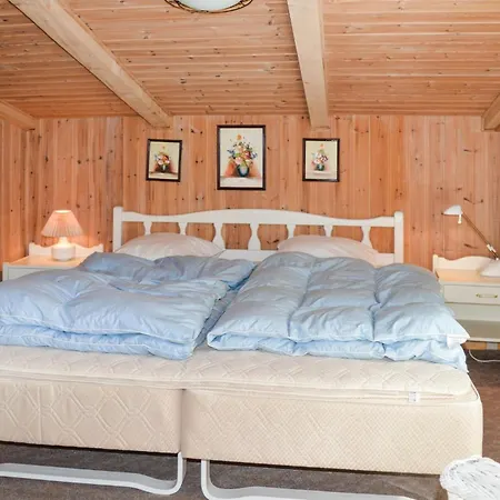 Three-bedroom In Saby